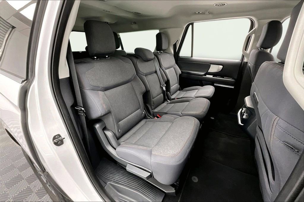 Certified 2025 Ford Expedition Max Active image 27