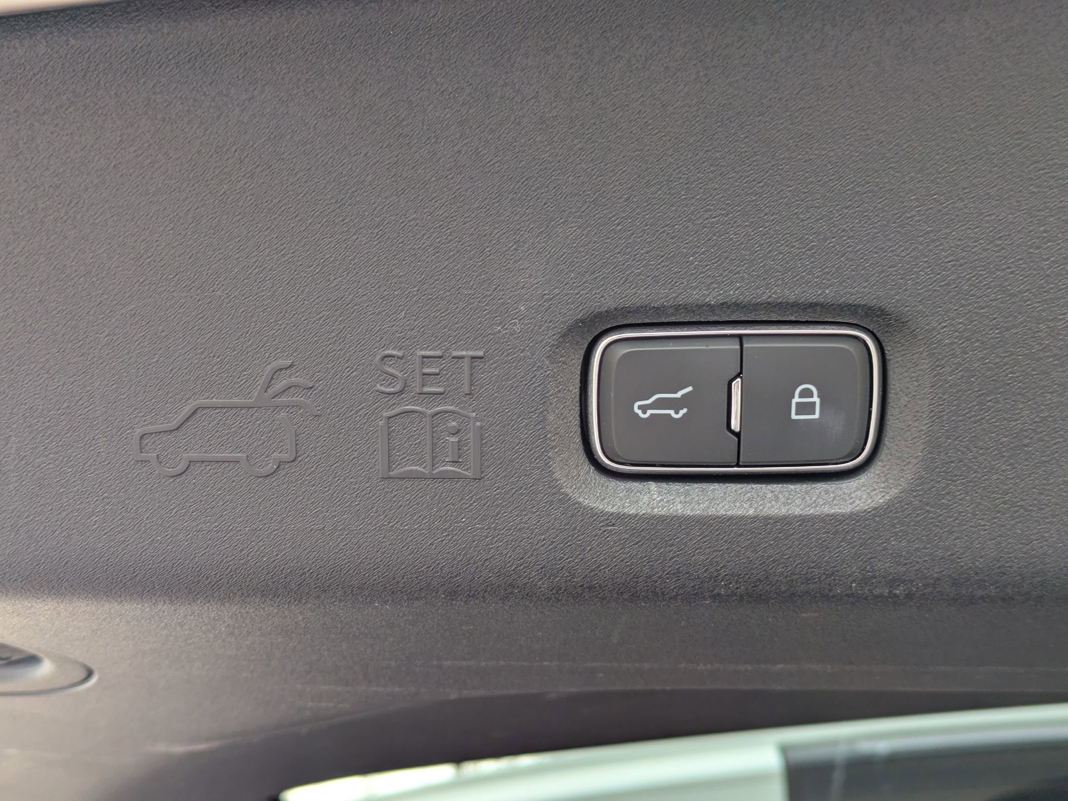 Certified 2025 Ford Expedition Platinum w/ Driver's Package image 35