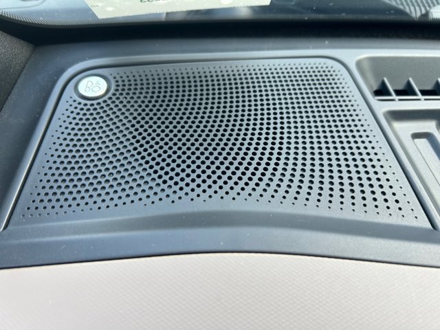 Certified 2024 Ford Bronco Wildtrak image 27