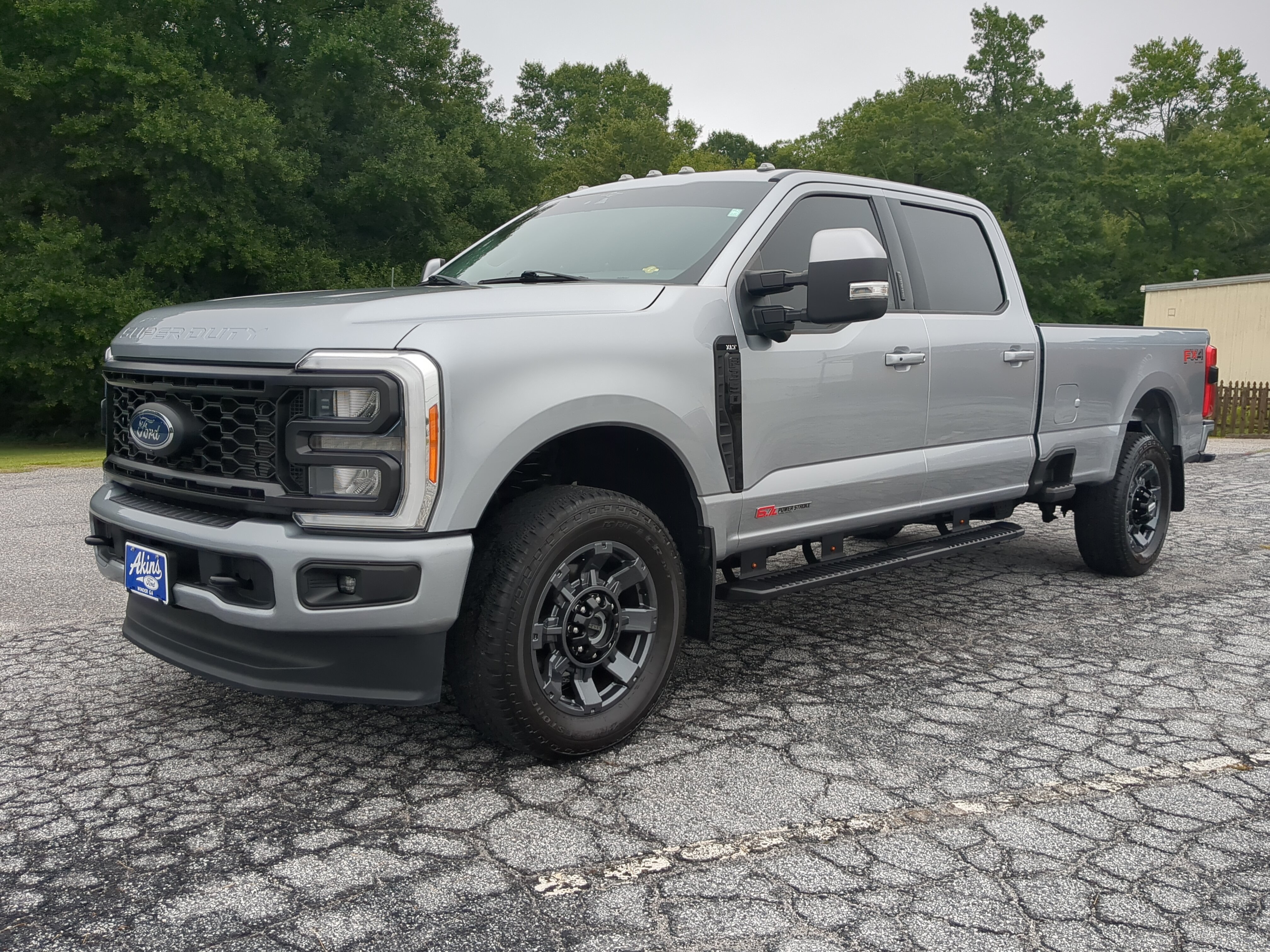 Certified 2023 Ford F350 XLT w/ XLT Premium Package AWD/4WD image 6