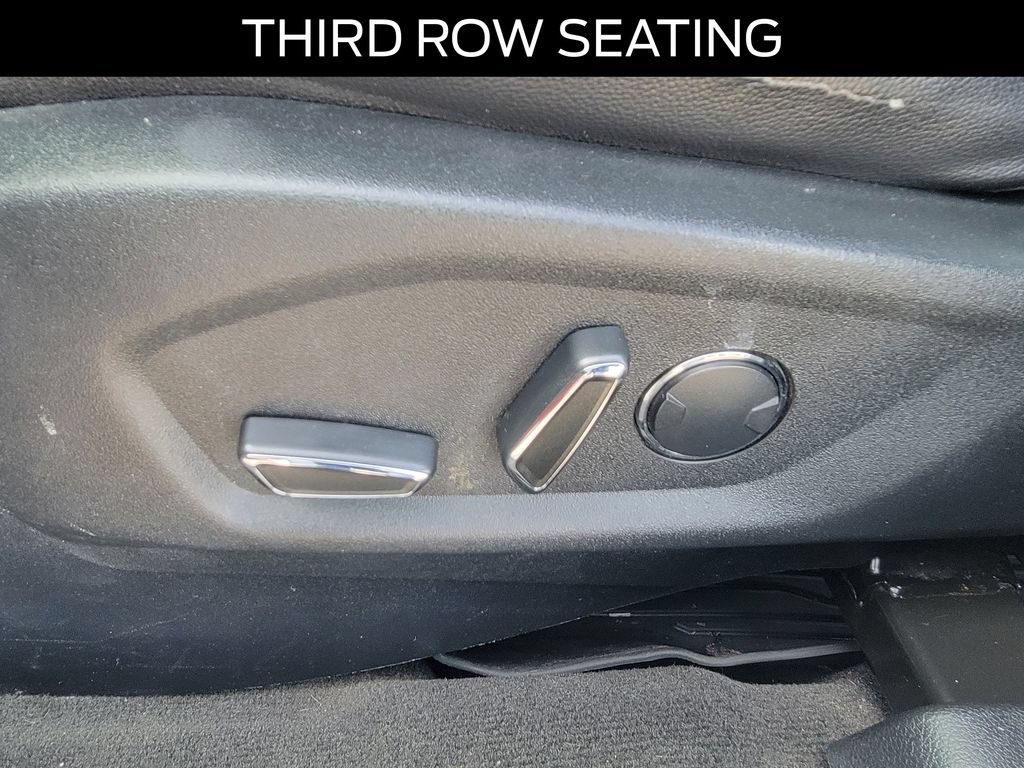 Certified 2018 Ford Explorer XLT w/ Equipment Group 202A AWD/4WD image 20