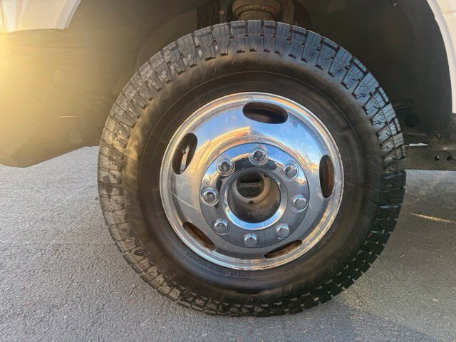 Certified 2020 Ford F350 XL w/ STX Appearance Package AWD/4WD image 9