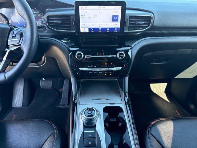 Certified 2024 Ford Explorer ST-Line w/ Class IV Trailer Tow Package AWD/4WD image 35