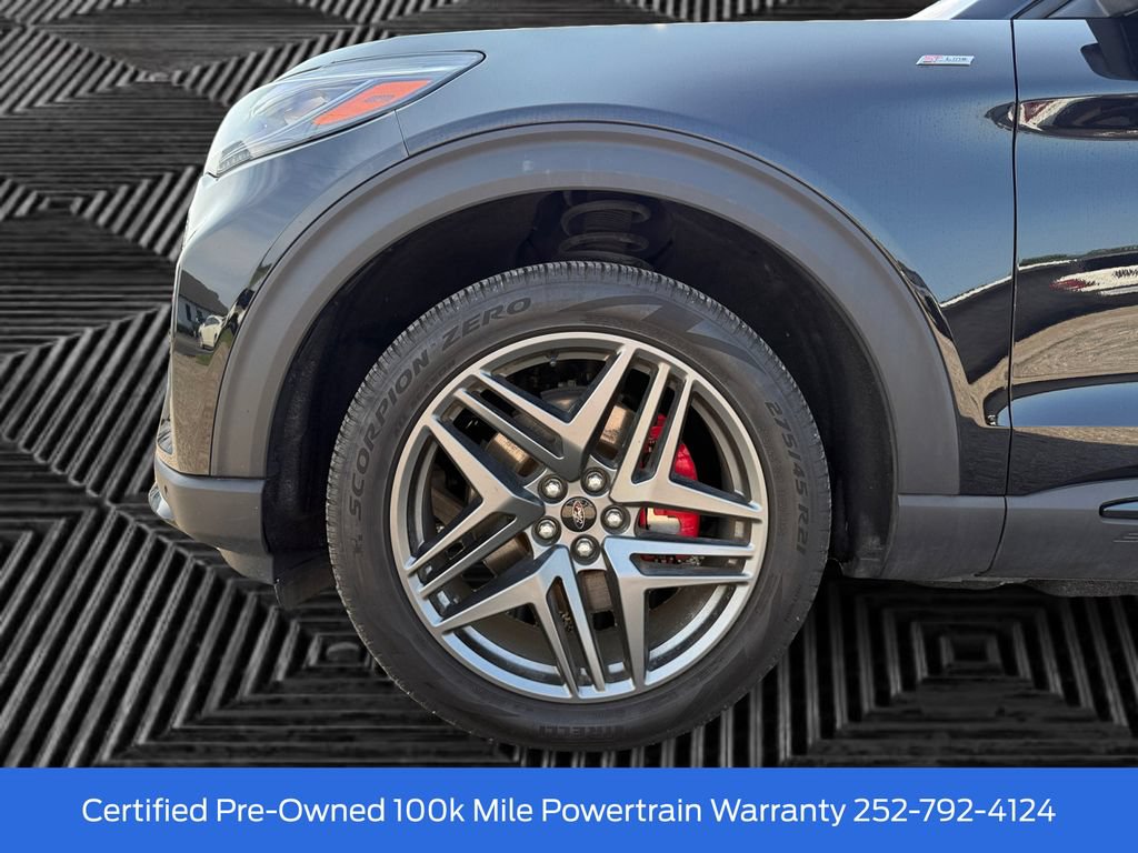 Certified 2025 Ford Explorer ST-Line w/ ST-Line Street Pack AWD/4WD image 14