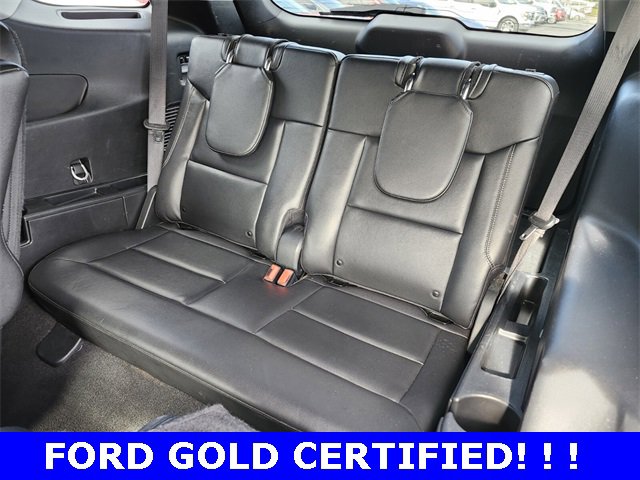 Certified 2023 Ford Explorer Limited w/ Equipment Group 301A image 11