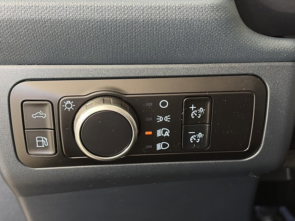 Certified 2024 Ford Maverick XLT w/ XLT Luxury Package image 23