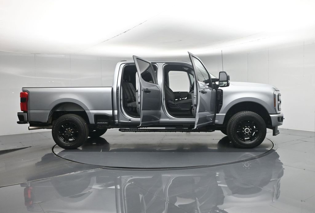 Certified 2024 Ford F250 XL w/ STX Appearance Package AWD/4WD image 5