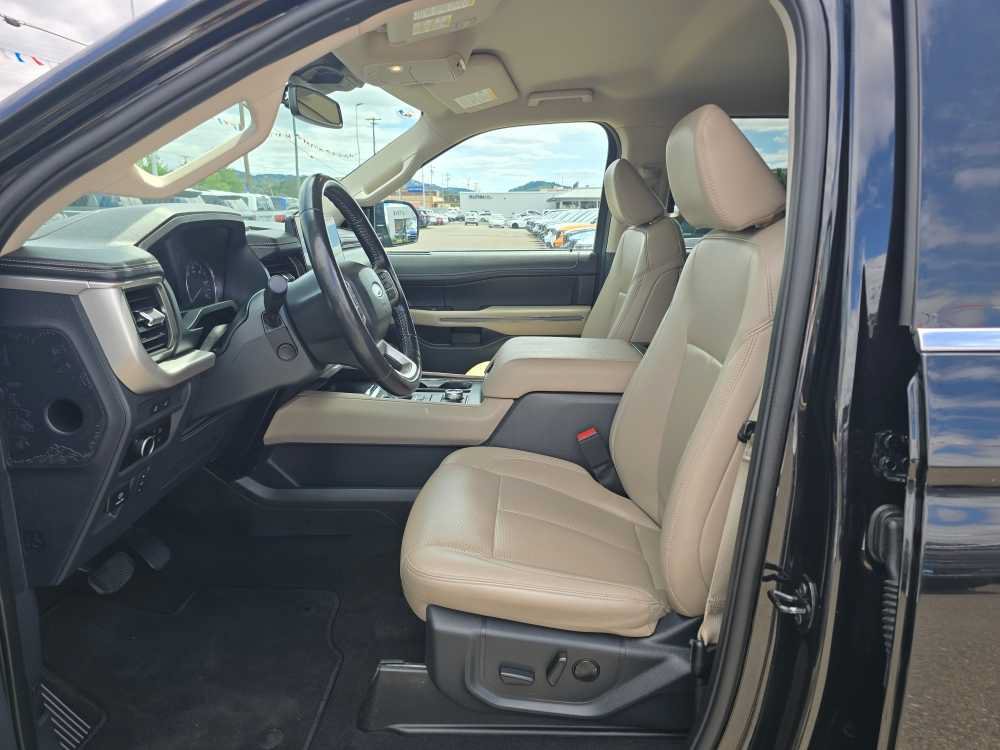 Certified 2024 Ford Expedition Max XLT AWD/4WD image 9