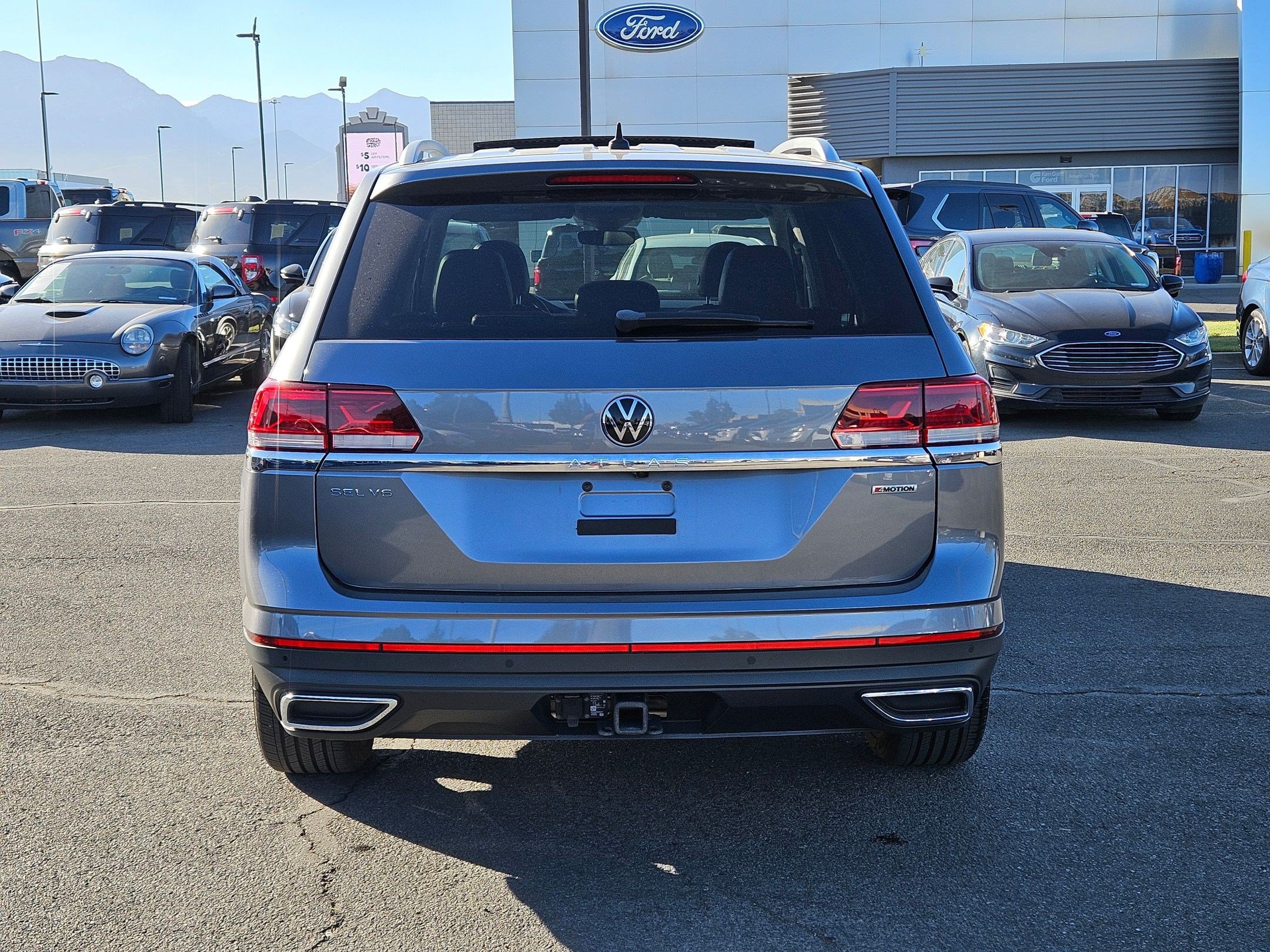 Used 2022 Volkswagen Atlas SEL AWD/4WD image 7