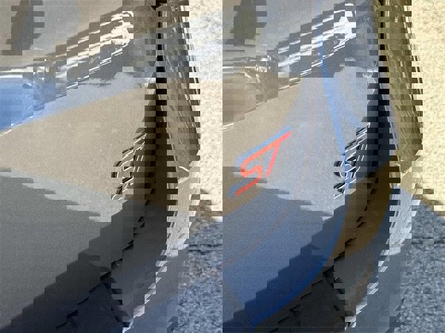 Certified 2025 Ford Explorer ST image 12