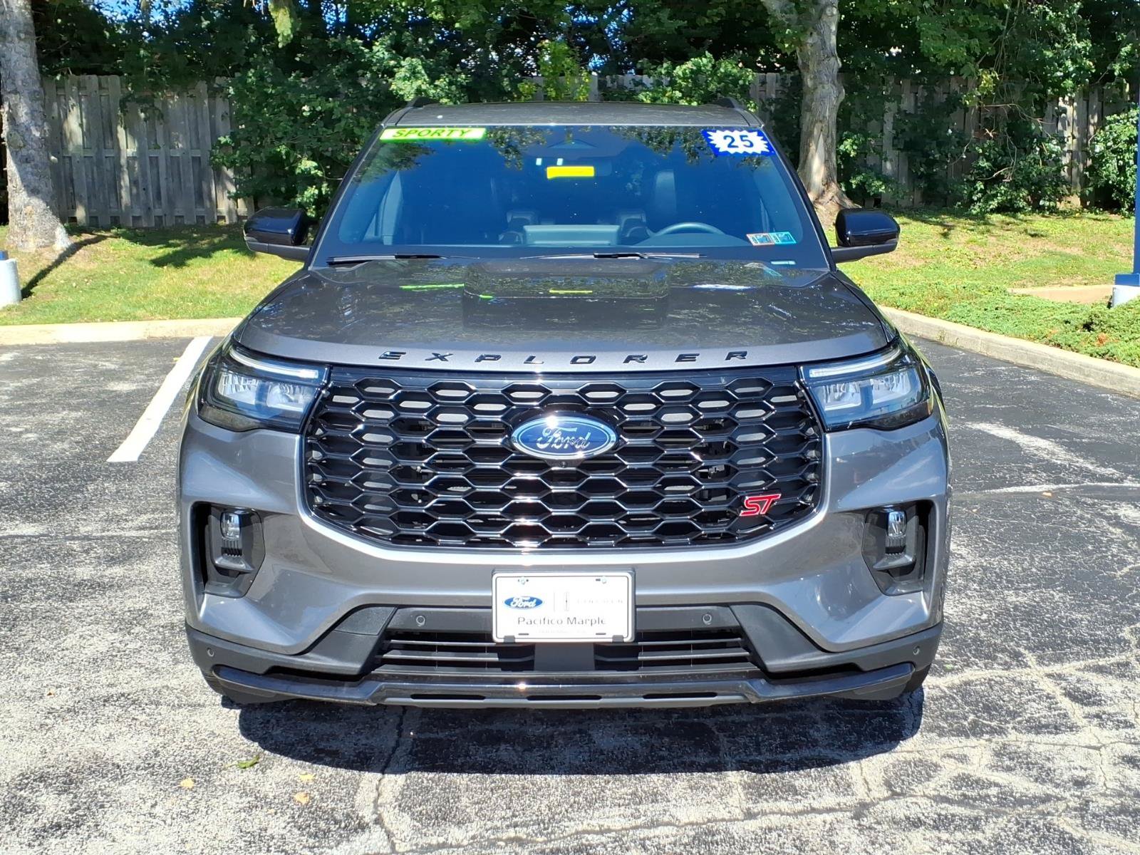 Certified 2025 Ford Explorer ST w/ Sun And Sound Package AWD/4WD image 9