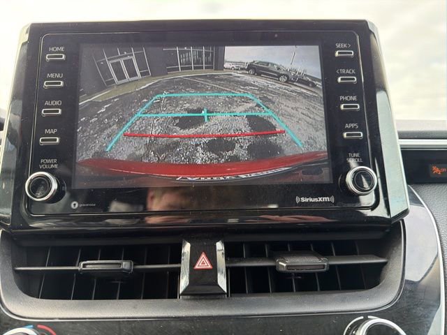 Used 2021 Toyota Corolla LE image 21