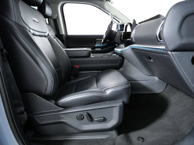 Certified 2025 Ford Expedition Platinum AWD/4WD image 40
