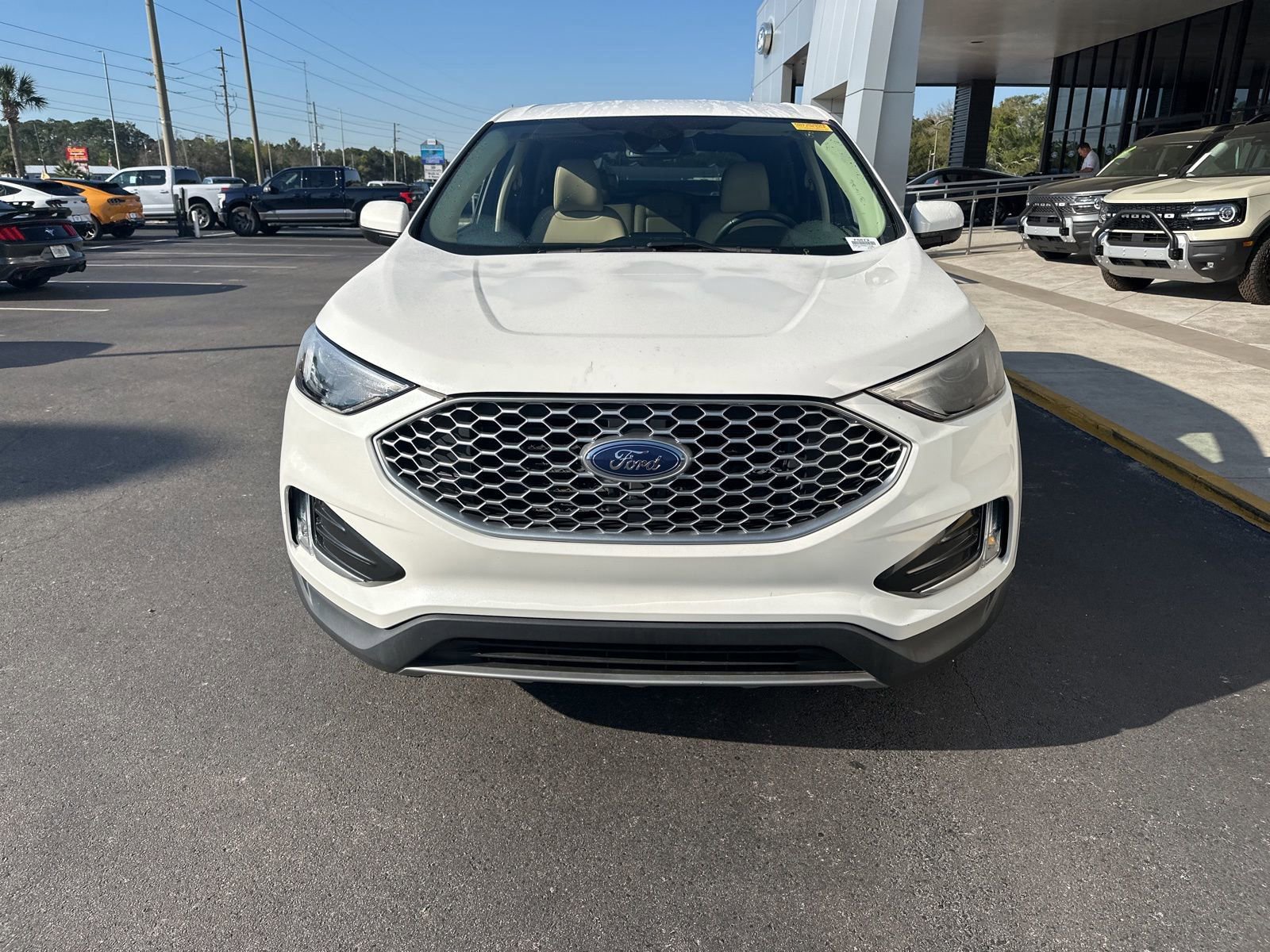 Certified 2024 Ford Edge SEL w/ Convenience Package image 9