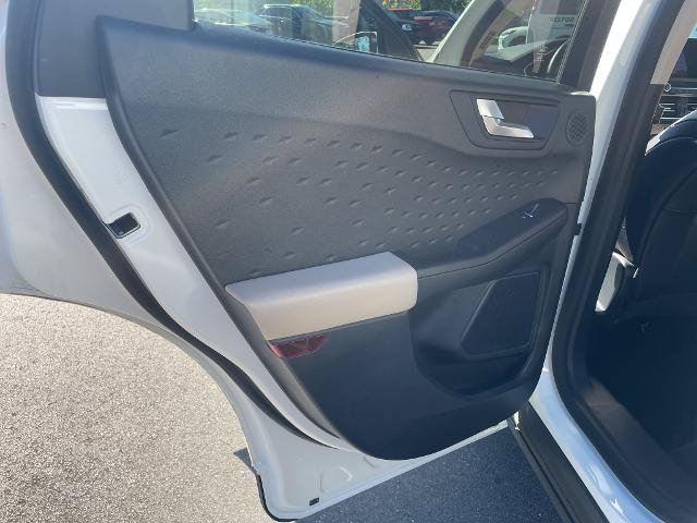 Certified 2020 Ford Escape Titanium AWD/4WD image 15