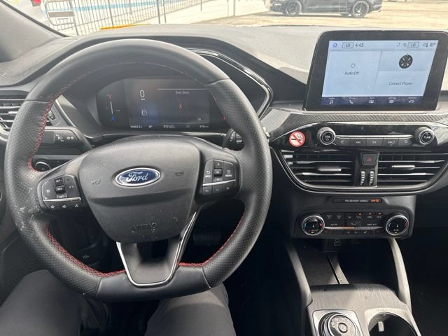 Certified 2025 Ford Escape ST-Line Select AWD/4WD image 8