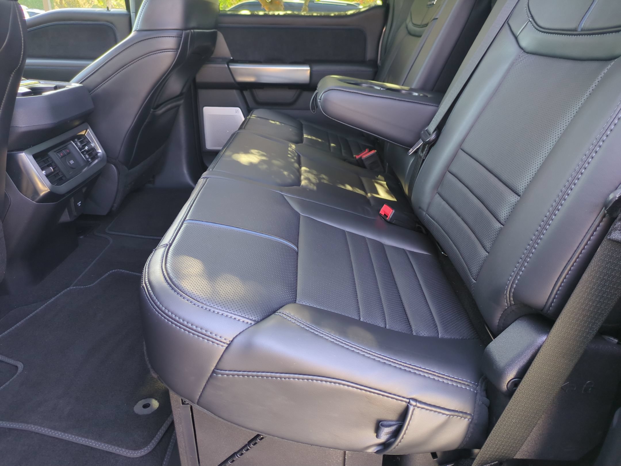 Certified 2025 Ford F350 XL AWD/4WD image 28