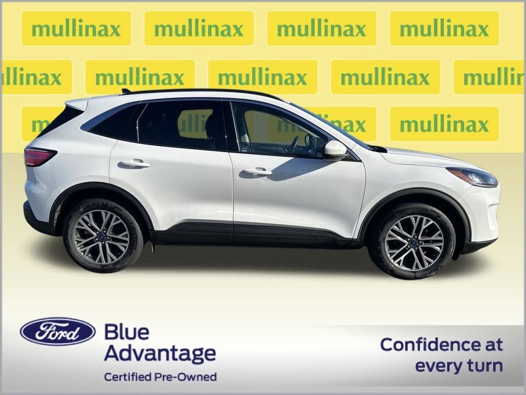 Certified 2020 Ford Escape SEL image 2