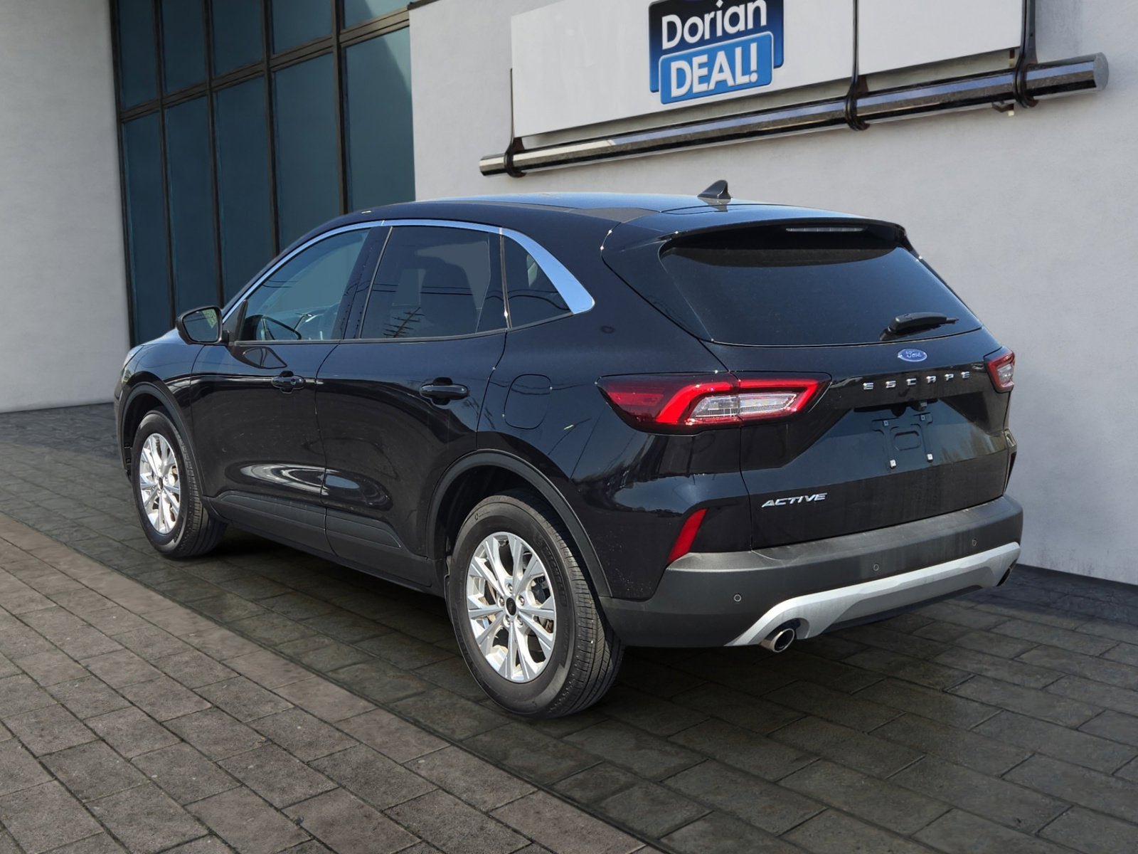 Certified 2023 Ford Escape Active w/ Tech Pack #2 FWD image 5