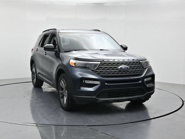 Certified 2024 Ford Explorer XLT w/ Equipment Group 202A AWD/4WD image 5