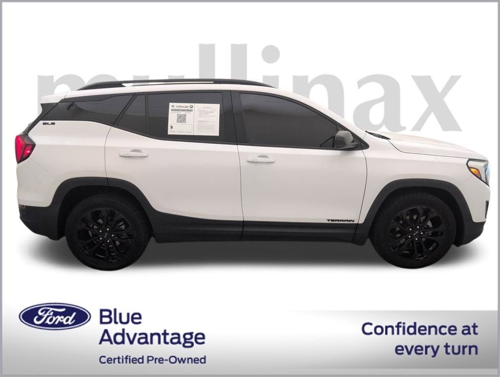 Used 2021 GMC Terrain SLE w/ Driver Convenience Package image 2