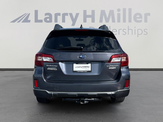 Used 2017 Subaru Outback 2.5i Premium image 4