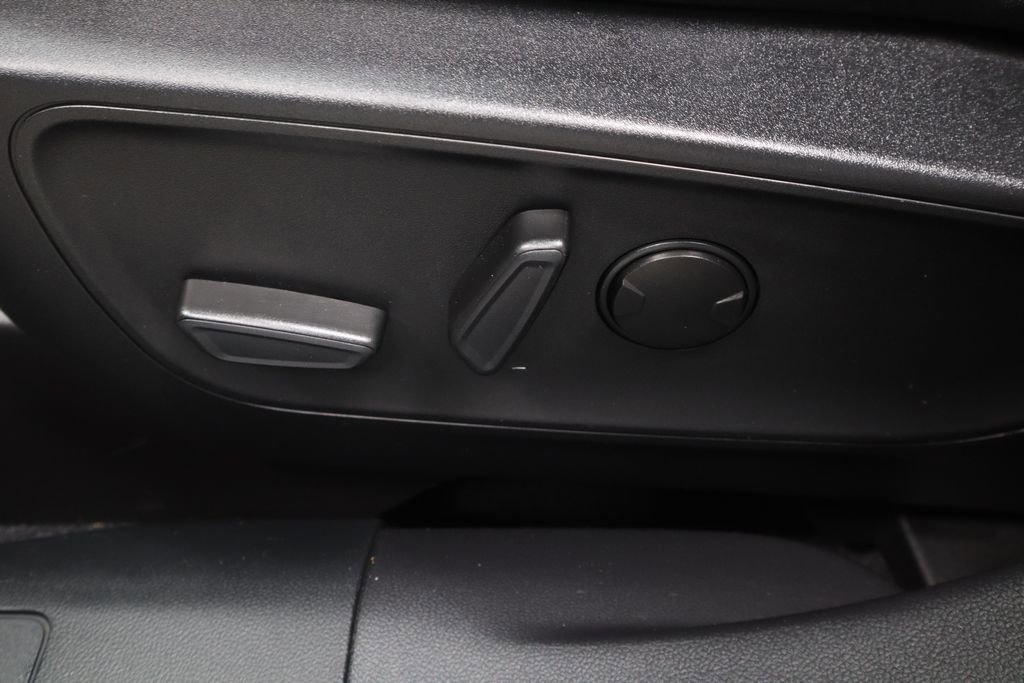 Certified 2023 Ford Escape Active FWD image 23