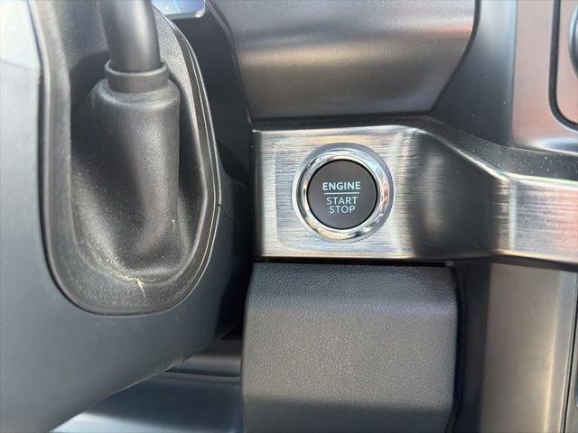 Certified 2024 Ford F350 Lariat w/ Lariat Ultimate Package AWD/4WD image 58