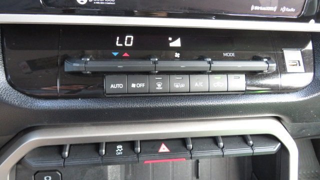 Used 2022 Toyota Tundra SR5 image 15