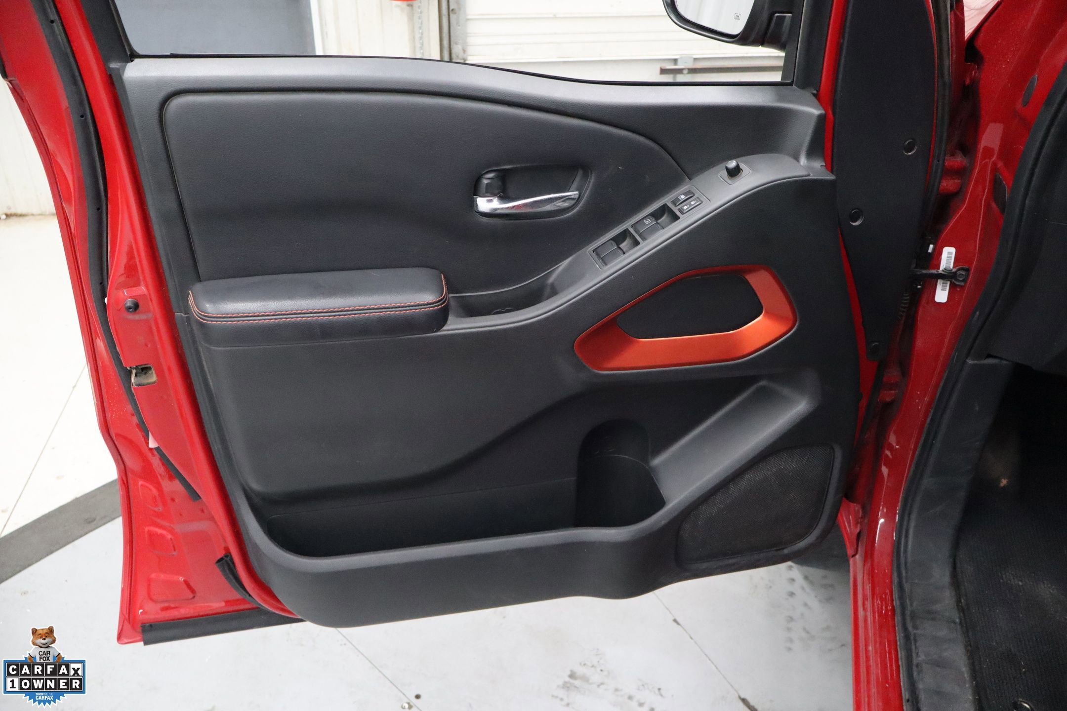 Used 2025 Nissan Frontier PRO-4X w/ Pro Convenience Package image 20