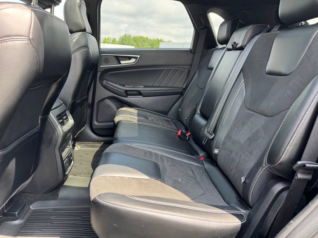 Certified 2020 Ford Edge ST w/ Equipment Group 401A AWD/4WD image 13