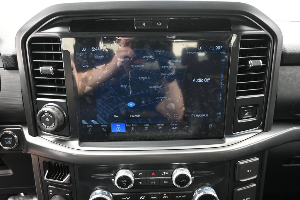 Certified 2025 Ford F150 Tremor AWD/4WD image 9
