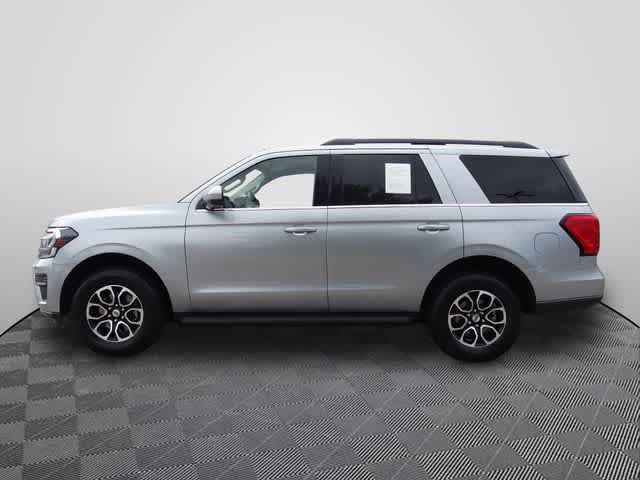 Certified 2024 Ford Expedition XLT AWD/4WD image 2