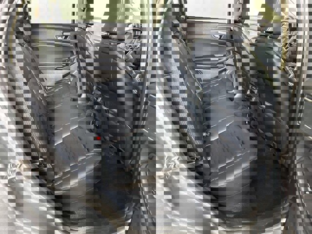 Certified 2024 Ford Edge SEL w/ Convenience Package image 18