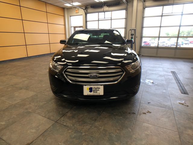 Certified 2018 Ford Taurus SEL w/ Equipment Group 201A AWD/4WD image 2