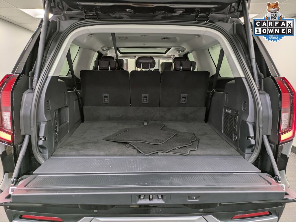 Certified 2025 Ford Expedition Max Platinum w/ Platinum Ultimate Package AWD/4WD image 27