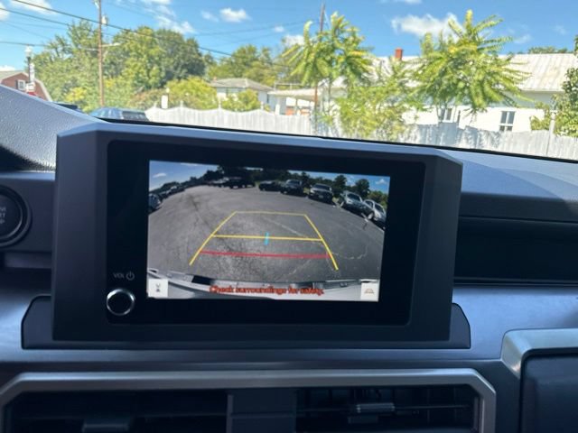 Used 2026 Toyota Tacoma SR5 AWD/4WD image 15