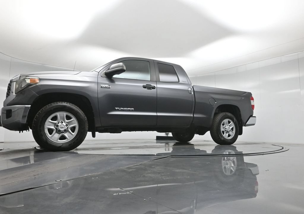 Used 2018 Toyota Tundra SR5 RWD image 8