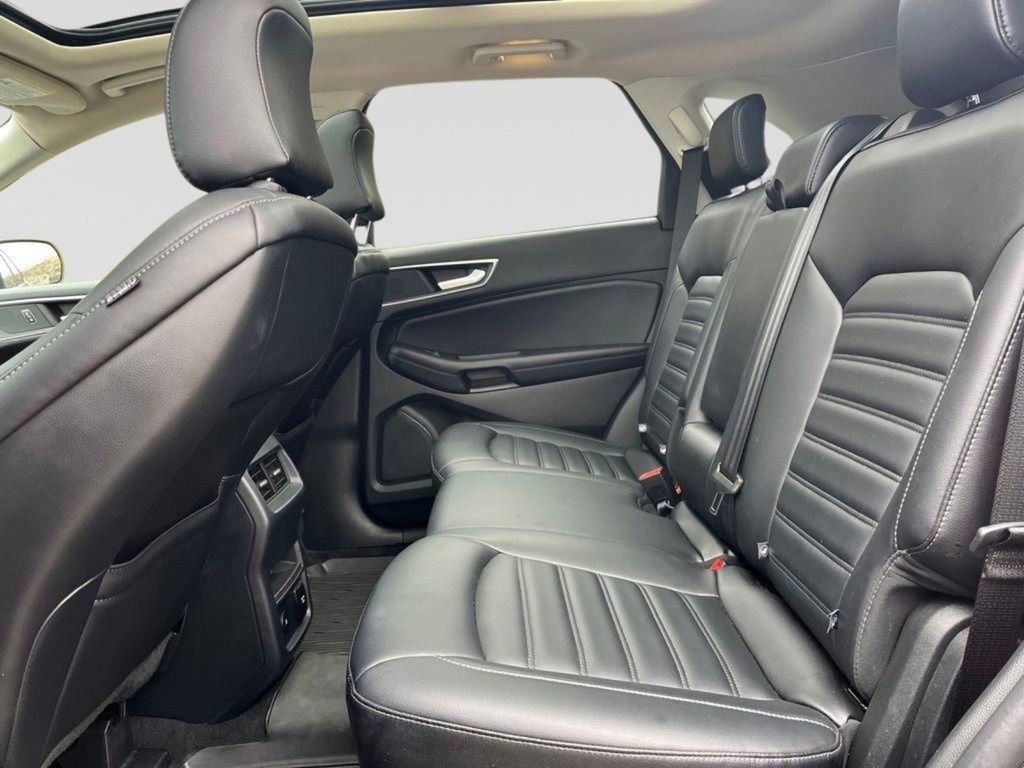 Certified 2024 Ford Edge SEL w/ Convenience Package AWD/4WD image 13