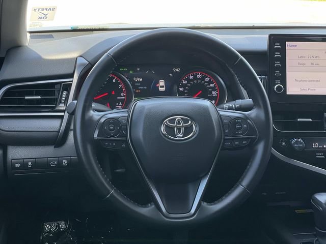 Used 2023 Toyota Camry XSE FWD image 9