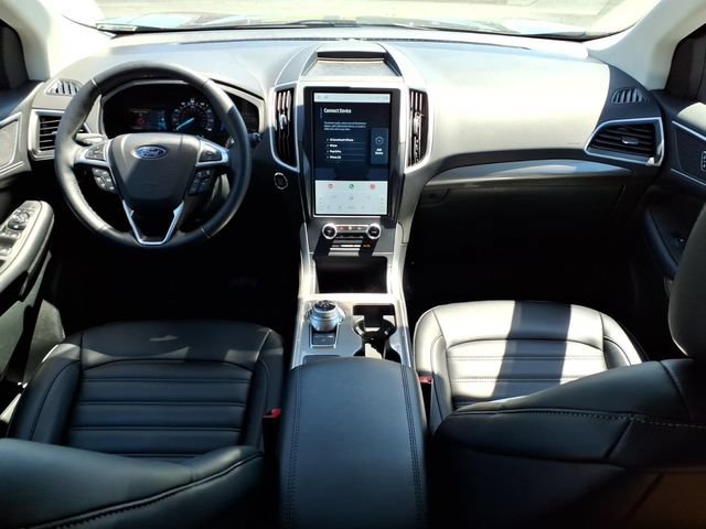 Certified 2023 Ford Edge SEL w/ Convenience Package AWD/4WD image 12