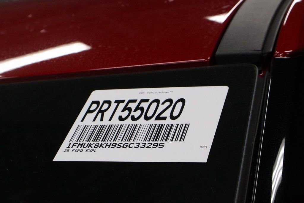 Certified 2025 Ford Explorer ST-Line w/ Premium Package image 36