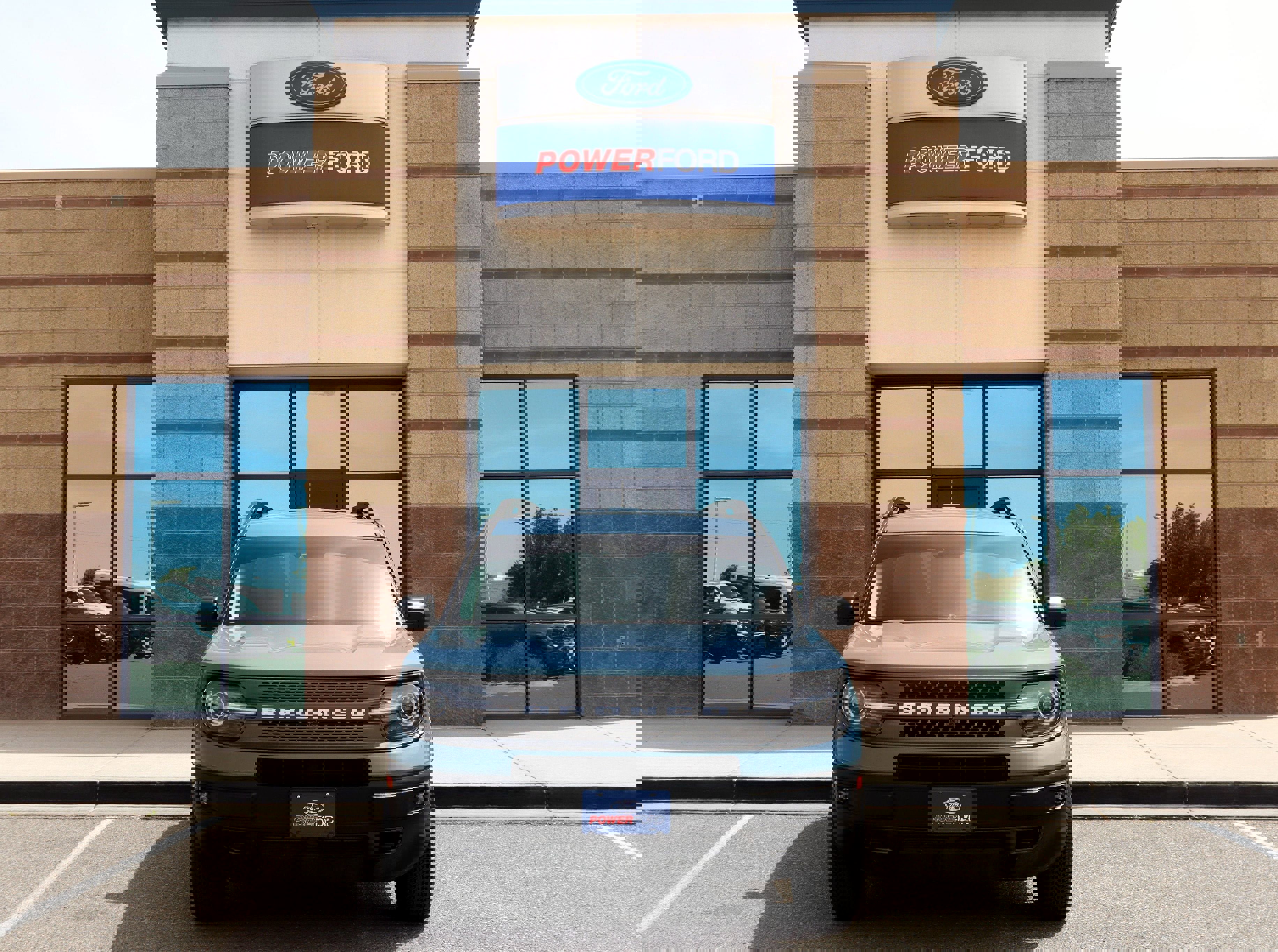 Certified 2023 Ford Bronco Sport Badlands image 3