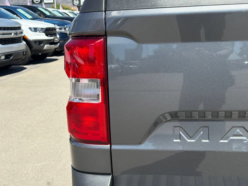 Certified 2025 Ford Maverick XL FWD image 16