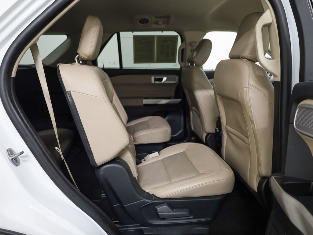 Certified 2021 Ford Explorer Limited w/ Equipment Group 301A image 31