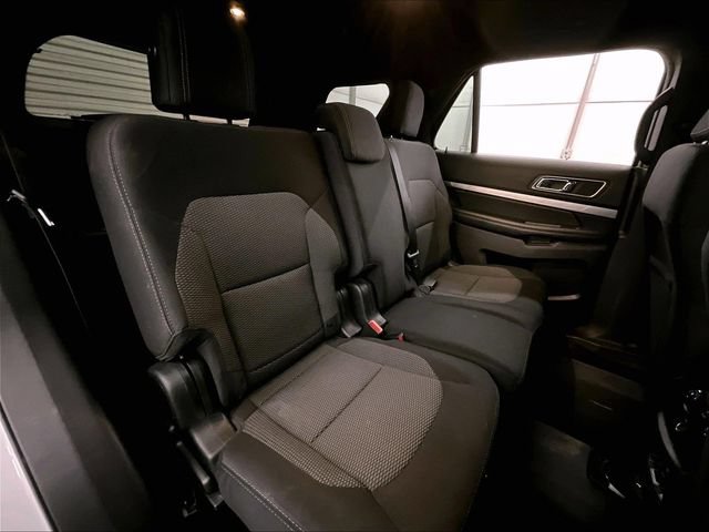 Certified 2018 Ford Explorer XLT AWD/4WD image 26