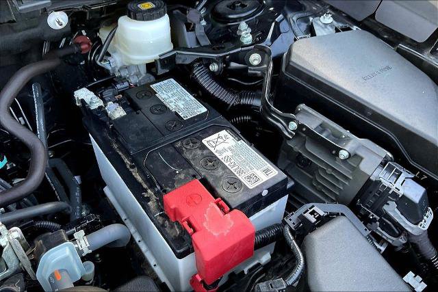 Used 2025 Toyota RAV4 XLE FWD image 32