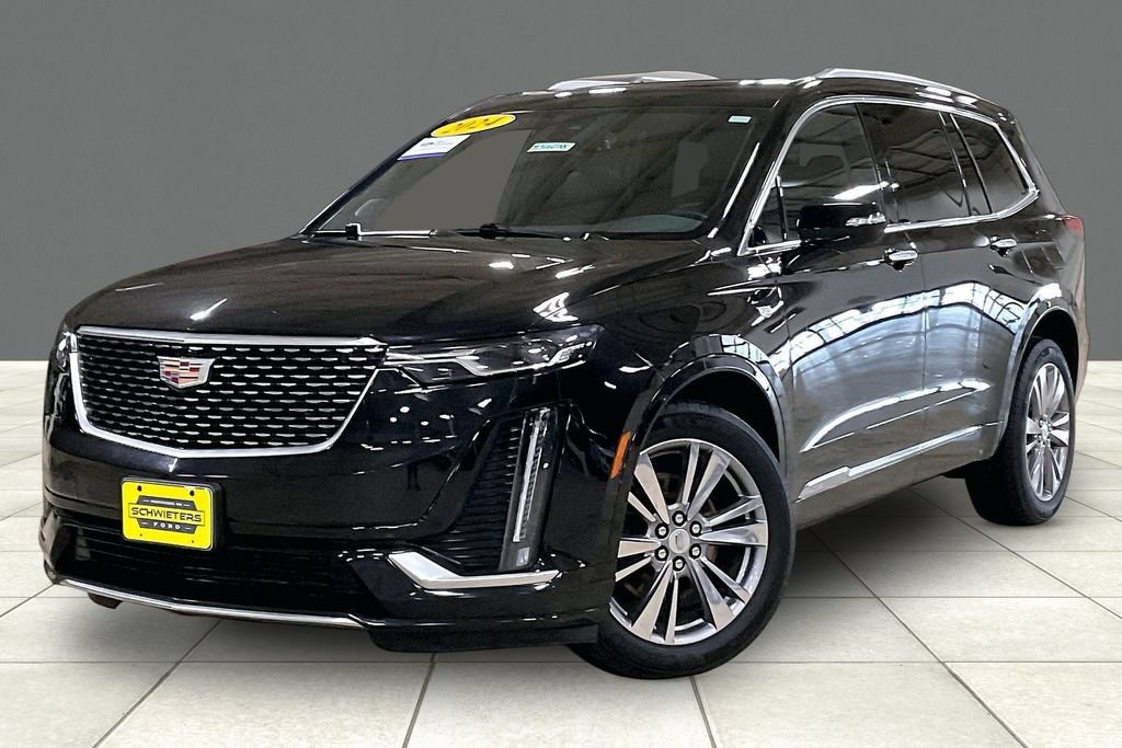 Used 2024 Cadillac XT6 Premium Luxury AWD/4WD image 2