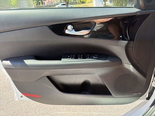 Used 2023 Kia Forte GT-Line w/ GT-Line Premium Package FWD image 22