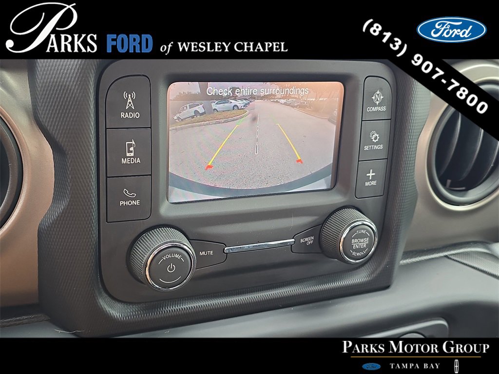 Used 2020 Jeep Wrangler Sport image 19